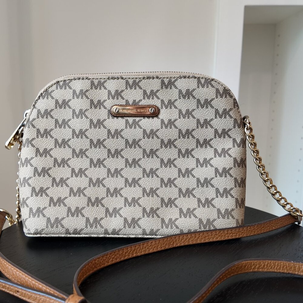 Michael Kors Crossbody